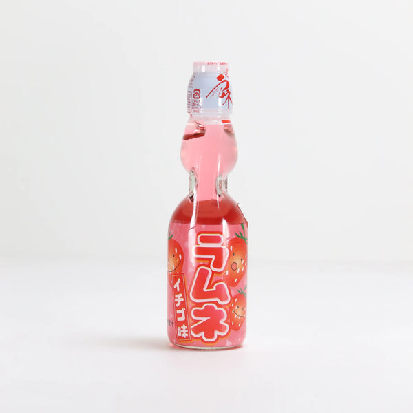 Hata Kosen Ramune  Strawberry Drink 200ml