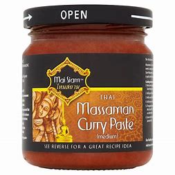 Massaman Curry Paste / Vegetarian 220g